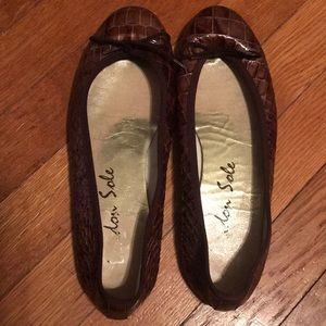 London Sole ballet flats